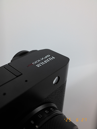 DSCF0001.JPG FUJIFILM X half